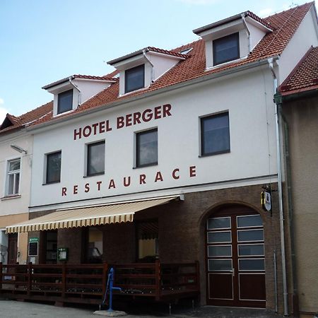 Hotel Berger Kamenice nad Lipou Exterior foto